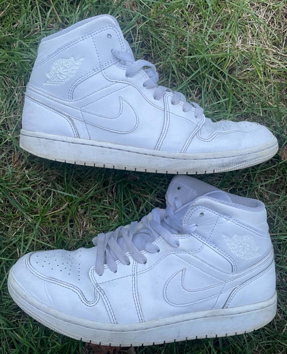 Nike Air Jordan 1 Mid Triple White 554724-136 Men's Sneakers Size 9